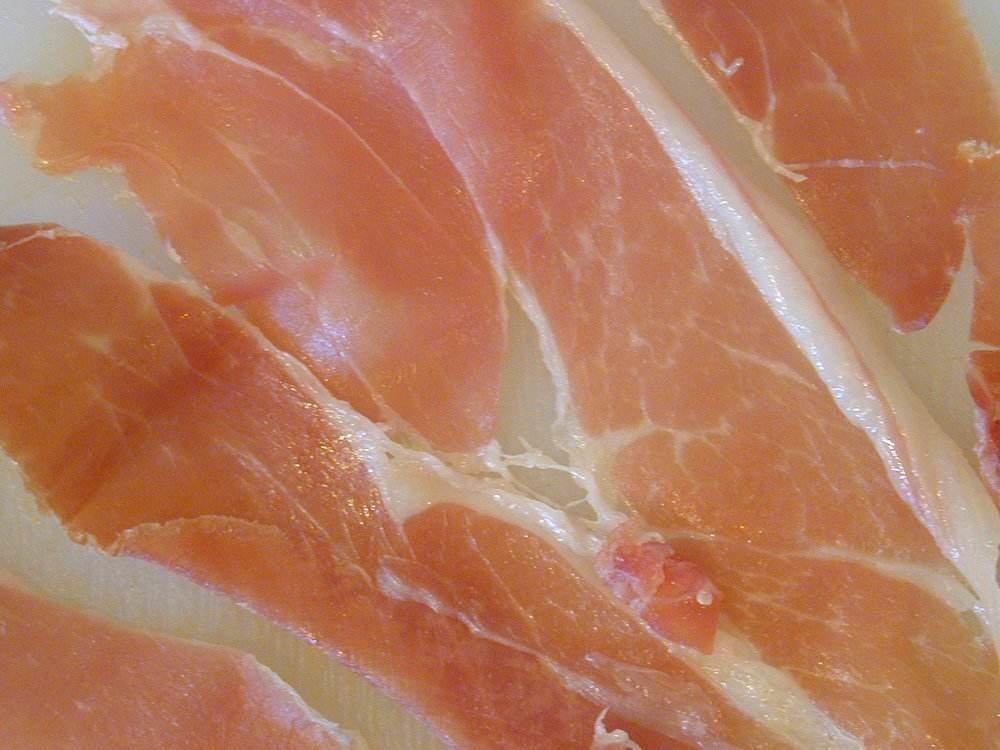 Kiflice sa pršutom i sirom